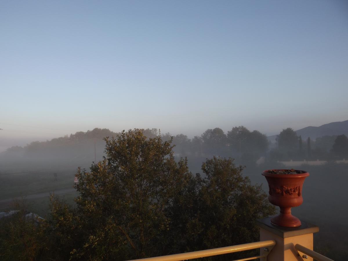 Tenuta I Lecci Terranuova Bracciolini Bagian luar foto